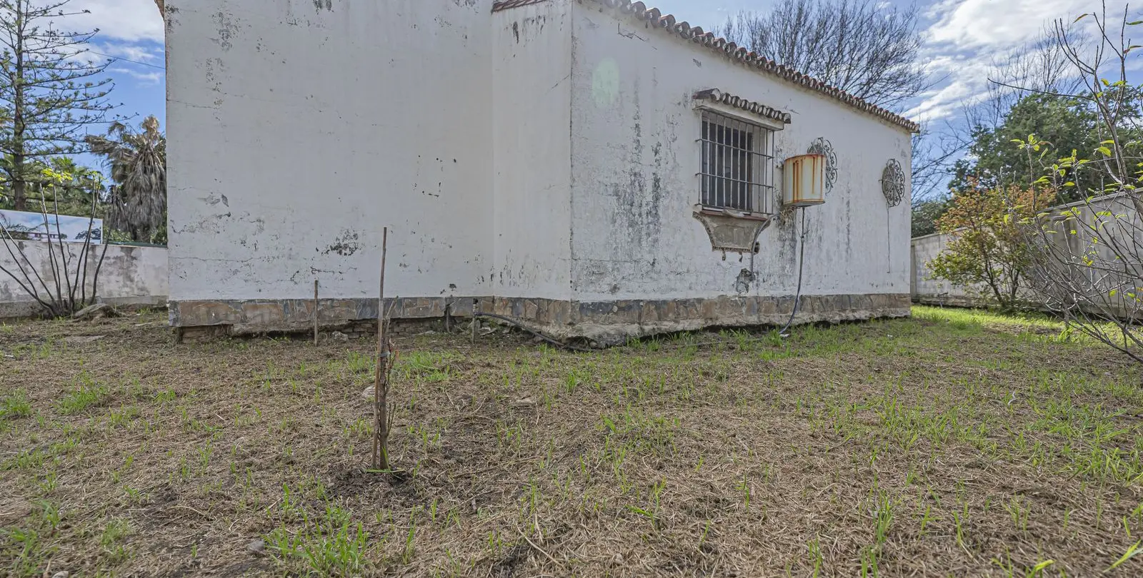 Sale of residential plot in Costalita 13