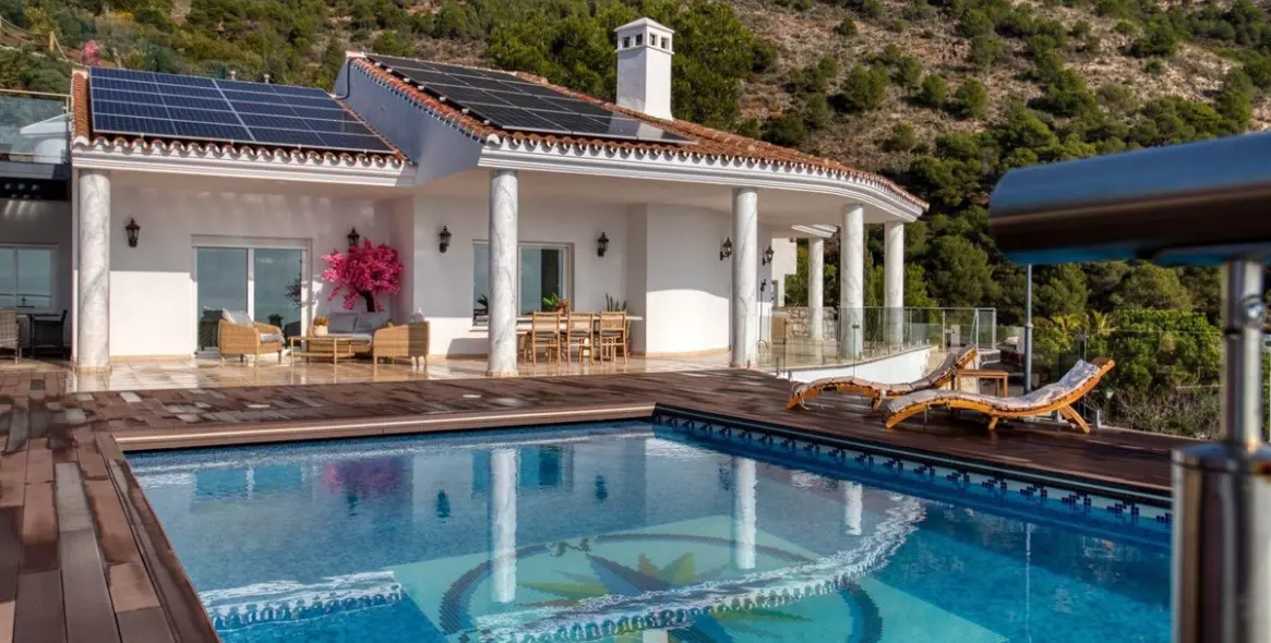 Venta de villa independiente en Mijas 1