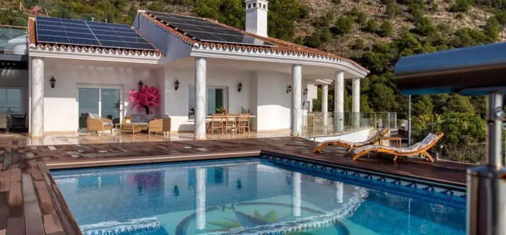 Venta de villa independiente en Mijas 0