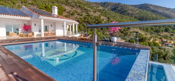 Venta de villa independiente en Mijas 2