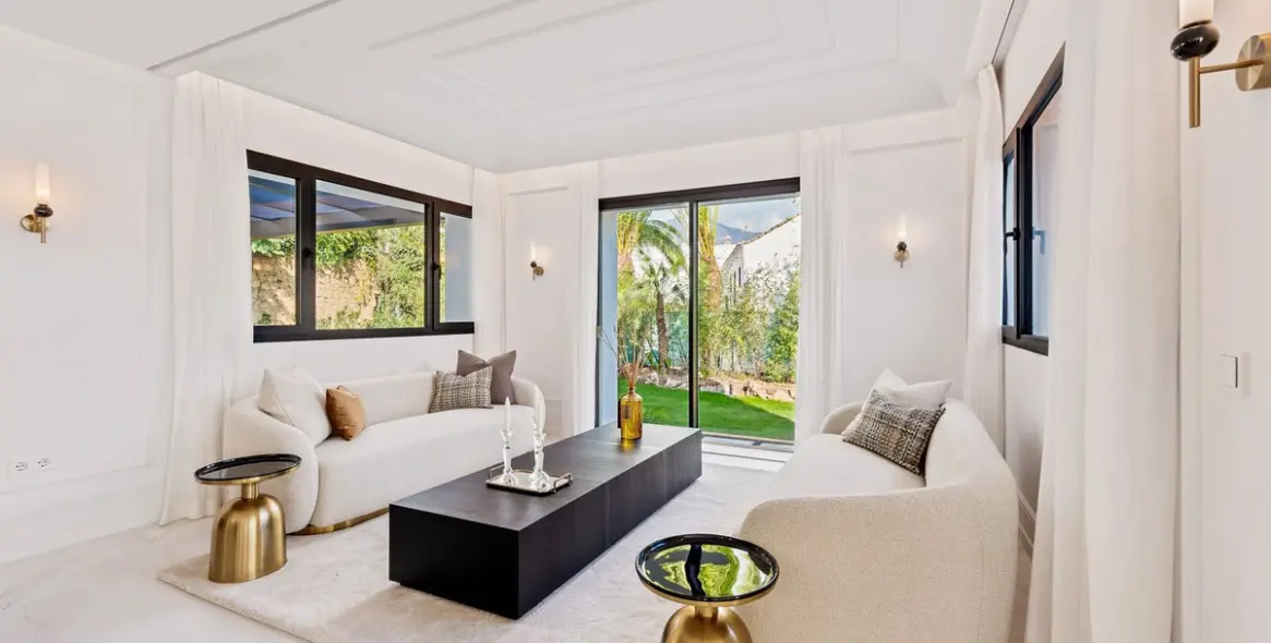 Краткосрочная аренда  отдельно стоящей виллы в Nueva Andalucía 5