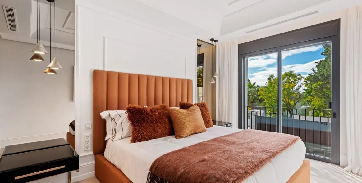 Краткосрочная аренда  отдельно стоящей виллы в Nueva Andalucía 22