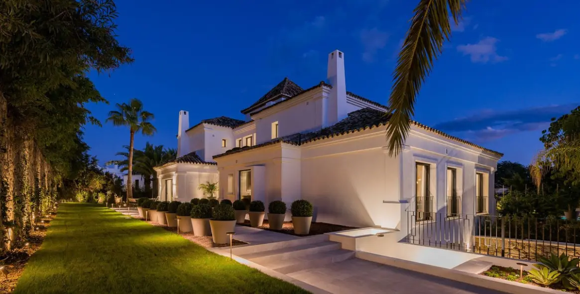 Краткосрочная аренда  отдельно стоящей виллы в Nueva Andalucía 49