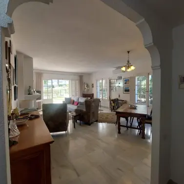 Venta de apartamento en planta baja en El Presidente