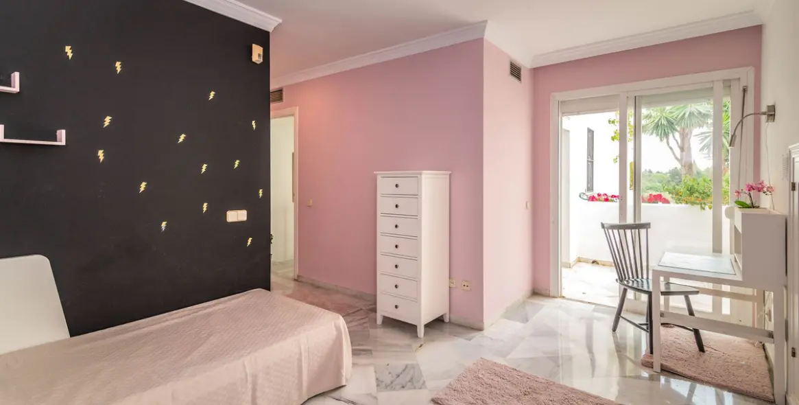 Venta de adosado en Puerto Banús 11