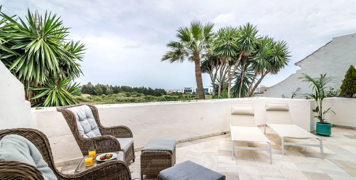 Venta de adosado en Puerto Banús 13