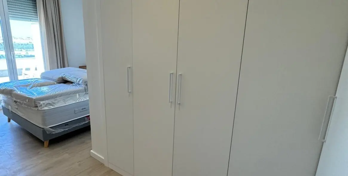 Long-term rent of penthouse in Nueva Andalucía 5