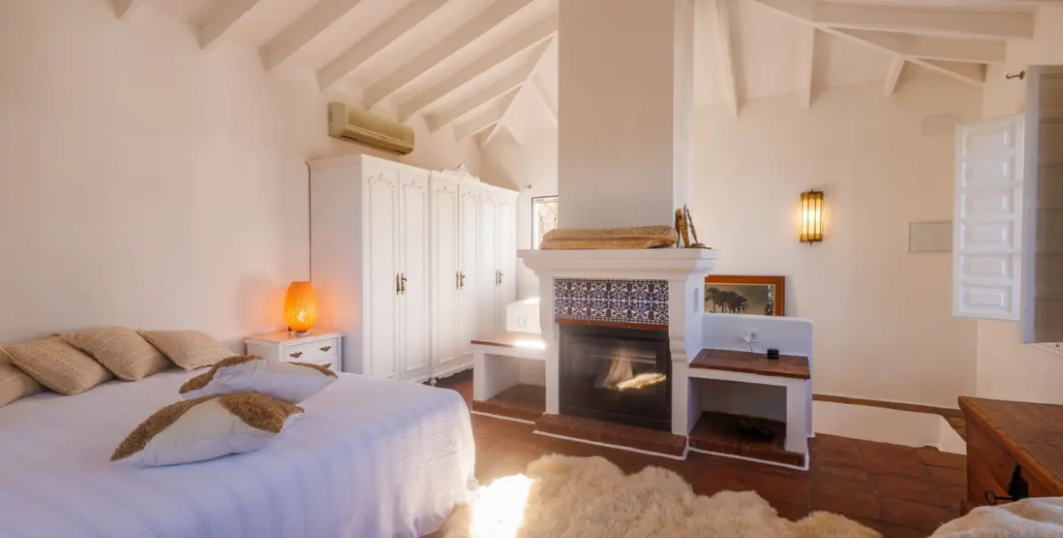 Venta de casa pareada en Comares 2