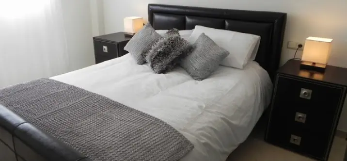 Alquiler a corto plazo de apartamento en planta baja en Nueva Andalucía 2