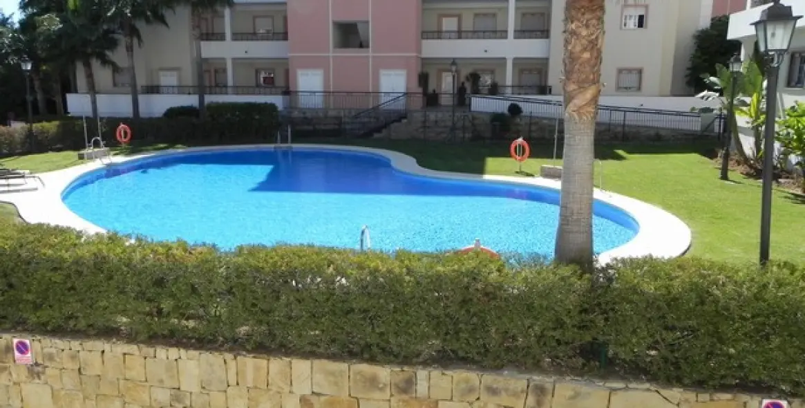 Alquiler a corto plazo de apartamento en planta baja en Nueva Andalucía 20