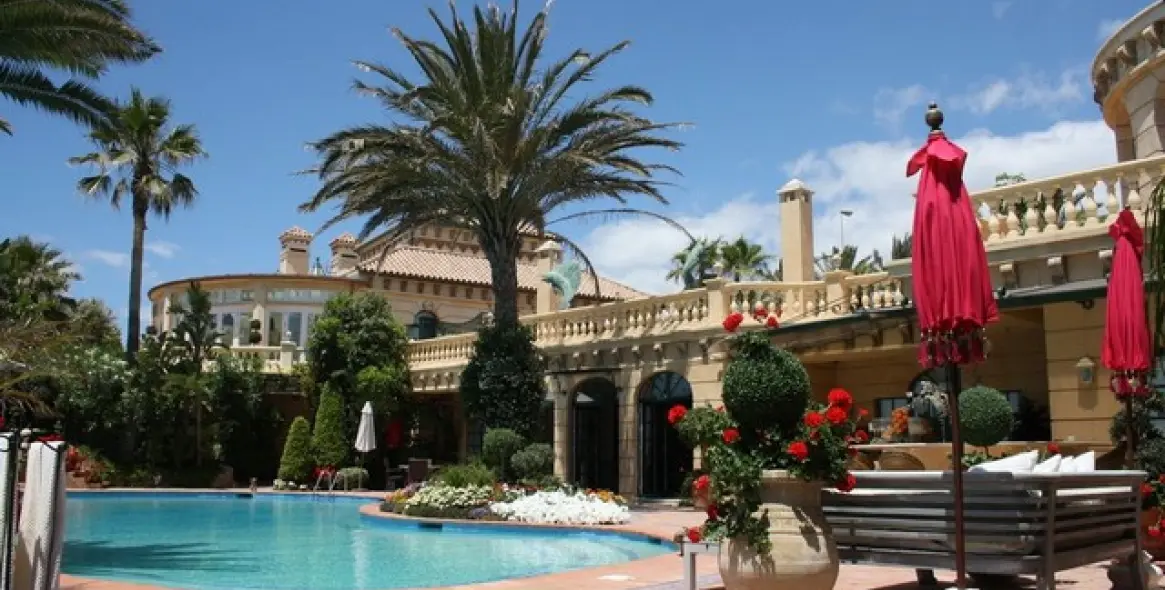Short-term rent of detached villa in Mijas 13