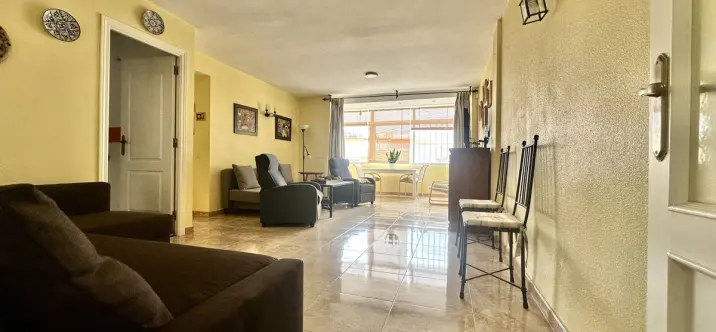 Sale of middle floor apartment in Los Boliches 1