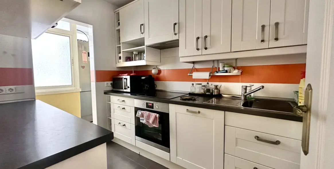 Продажа апартаментов на среднем этаже в Los Boliches 5