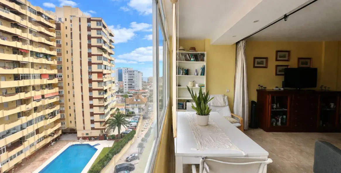 Продажа апартаментов на среднем этаже в Los Boliches 9