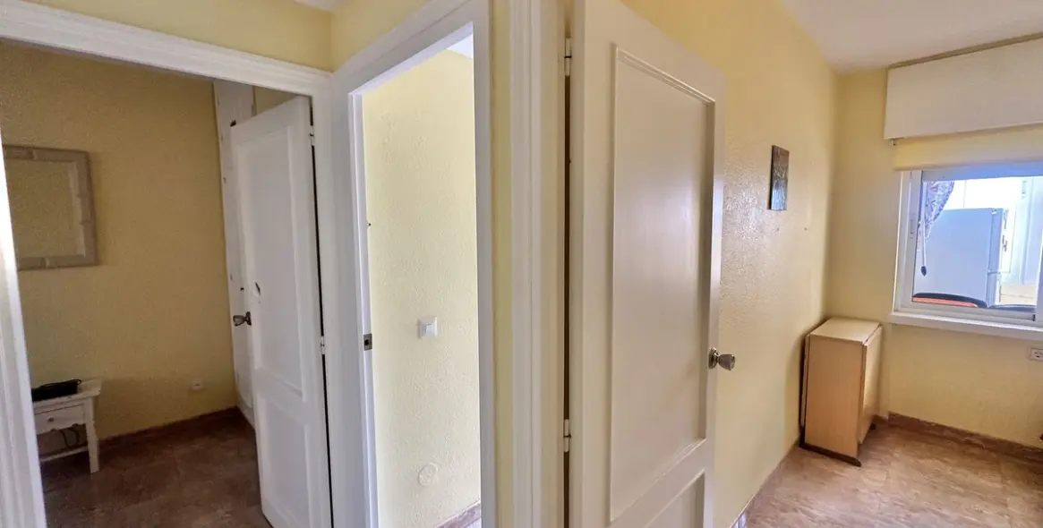 Продажа апартаментов на среднем этаже в Los Boliches 11