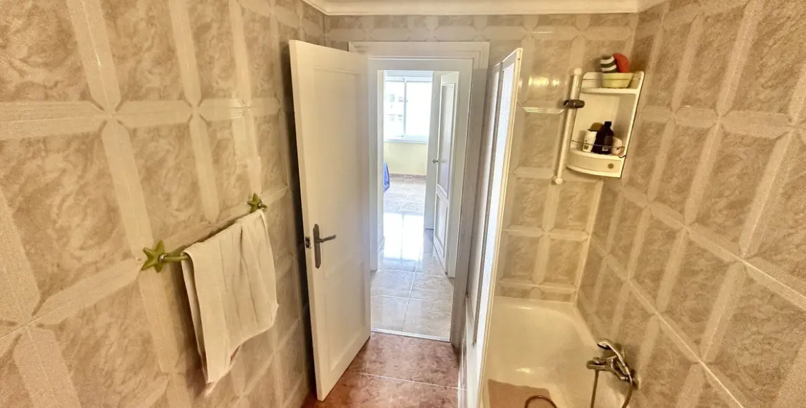 Продажа апартаментов на среднем этаже в Los Boliches 14