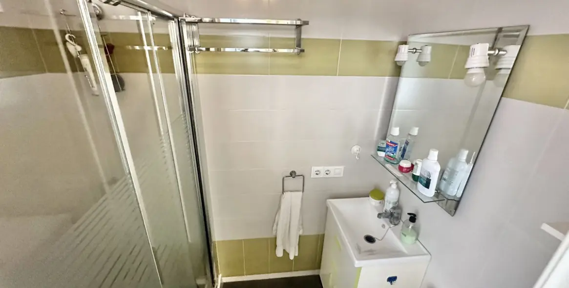 Продажа апартаментов на среднем этаже в Los Boliches 19