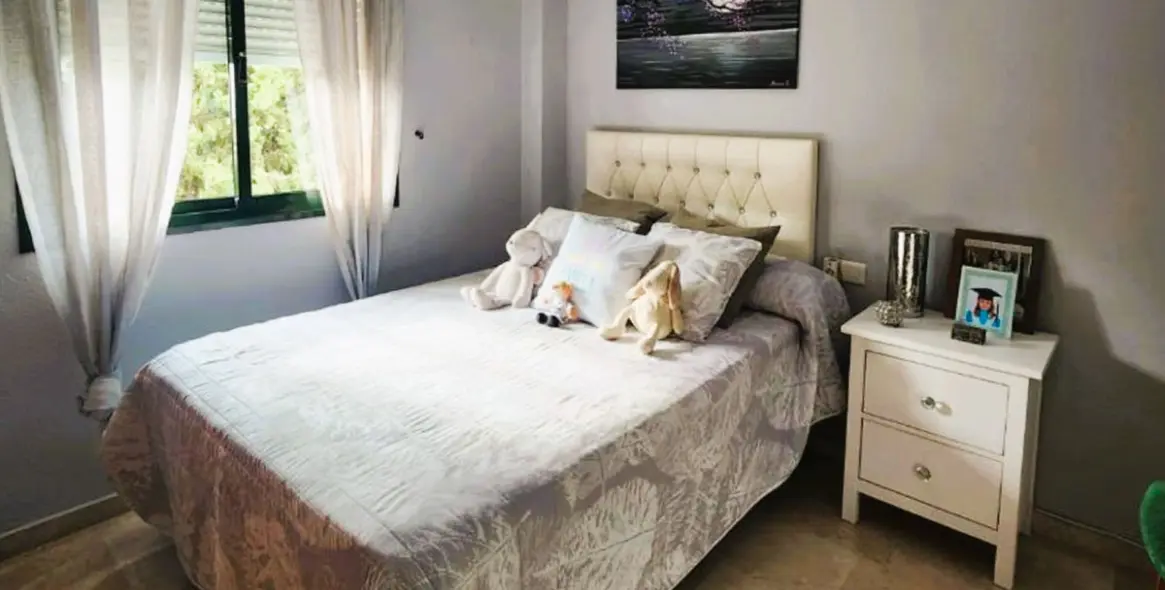 Продажа апартаментов на среднем этаже в Marbella 4