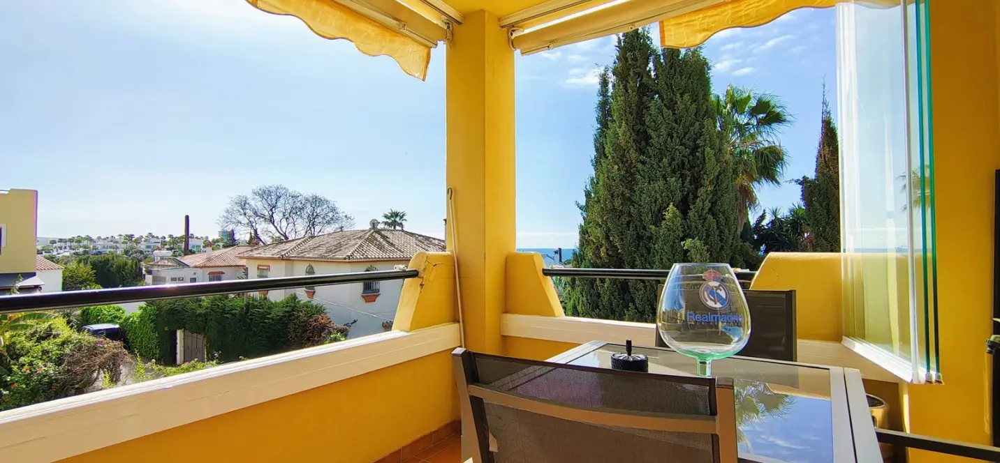Venta de ático en Marbella 2