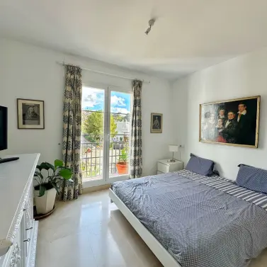 Продажа двухуровневого пентхауса в Los Arqueros