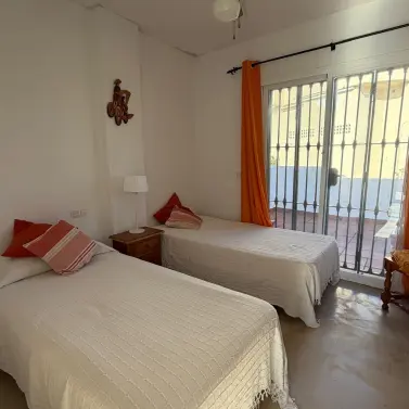 Продажа двухуровневого пентхауса в Casares Playa