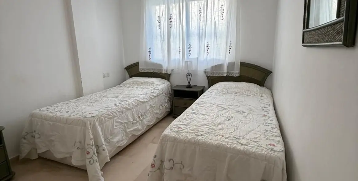 Продажа двухуровневого пентхауса в Casares Playa 14