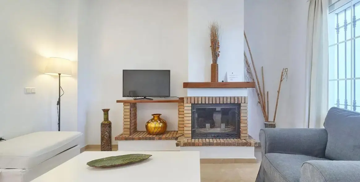 Sale of townhouse in Lauro Golf 4