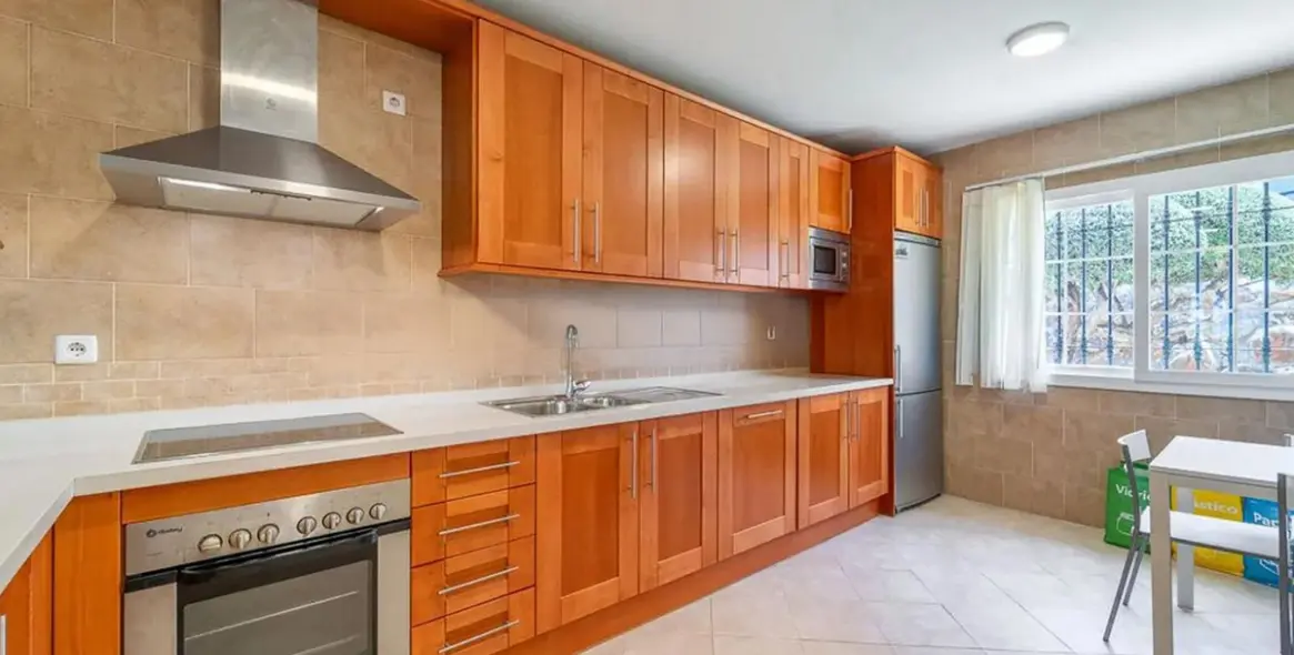 Sale of townhouse in Lauro Golf 7