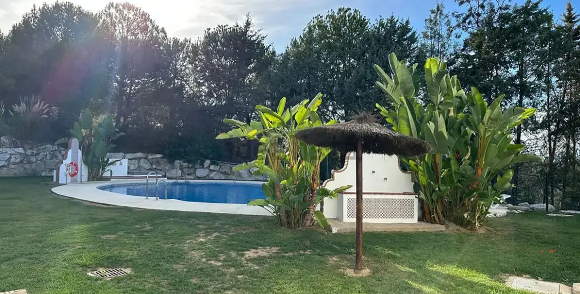 Sale of townhouse in Lauro Golf 14