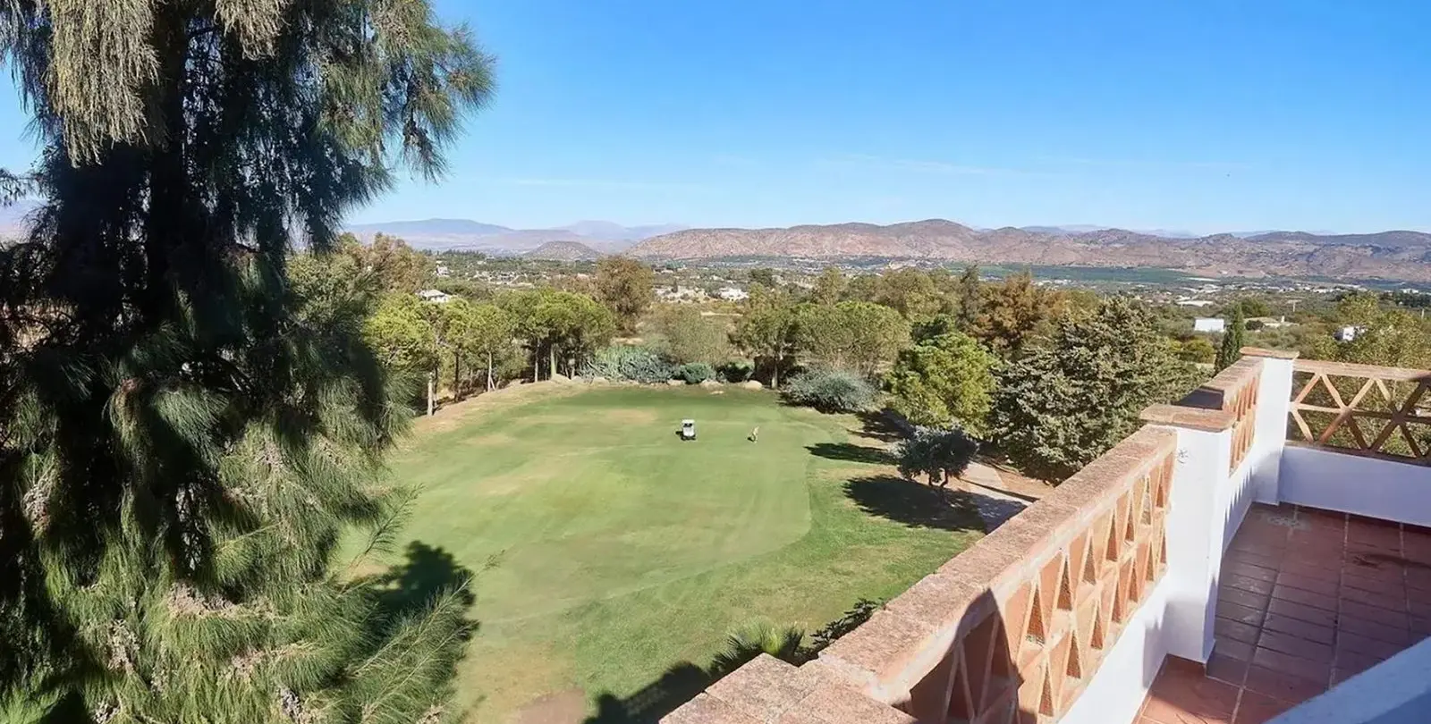 Venta de adosado en Lauro Golf 2