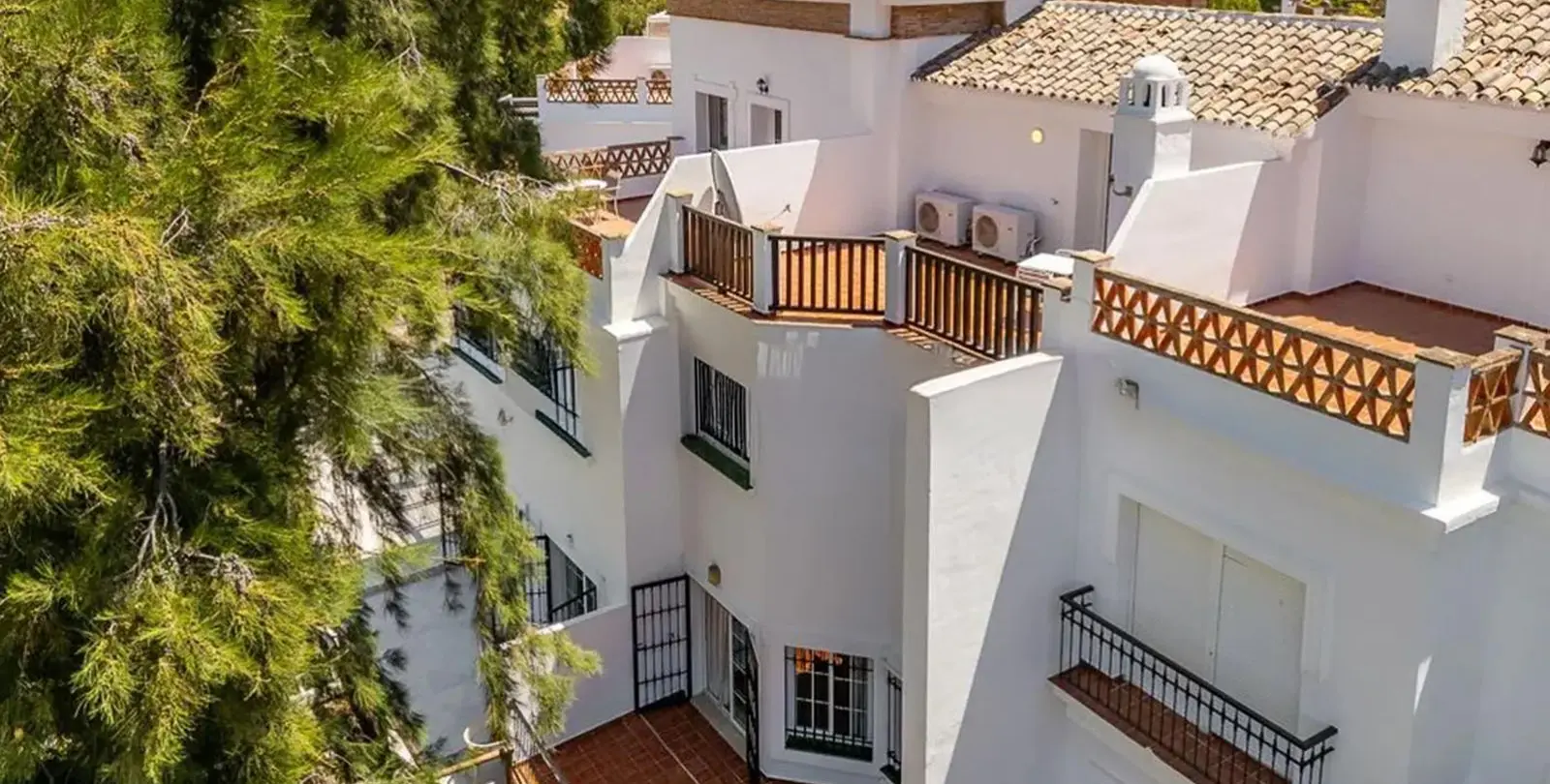 Venta de adosado en Lauro Golf 15