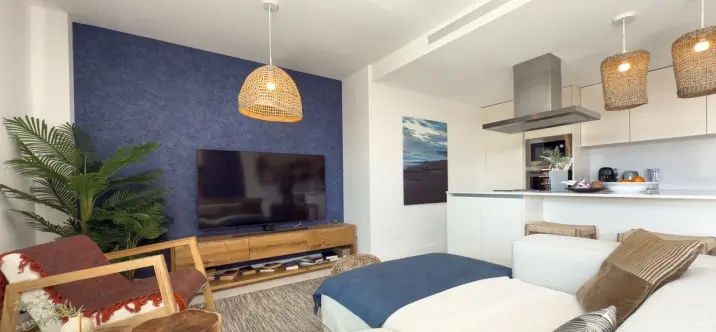 Sale of middle floor apartment in Selwo 4