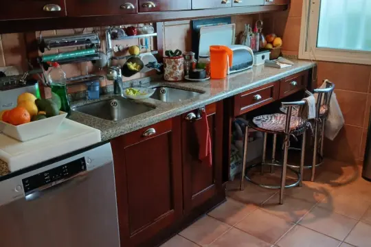 Image 4 thumb