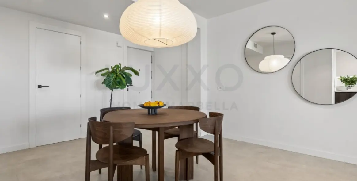 Sale of ground floor apartment in Benahavís 15