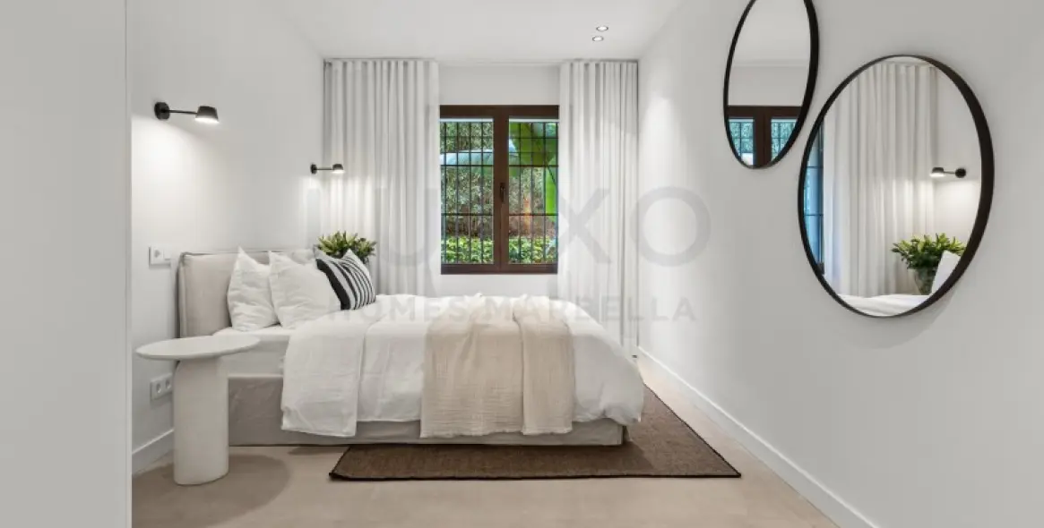 Sale of ground floor apartment in Benahavís 17