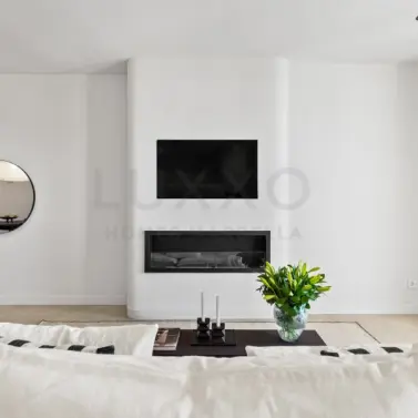 Продажа апартаментов на первом этаже в Benahavís