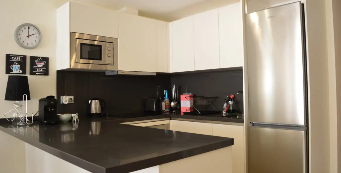 Sale of middle floor apartment in Nueva Andalucía 4