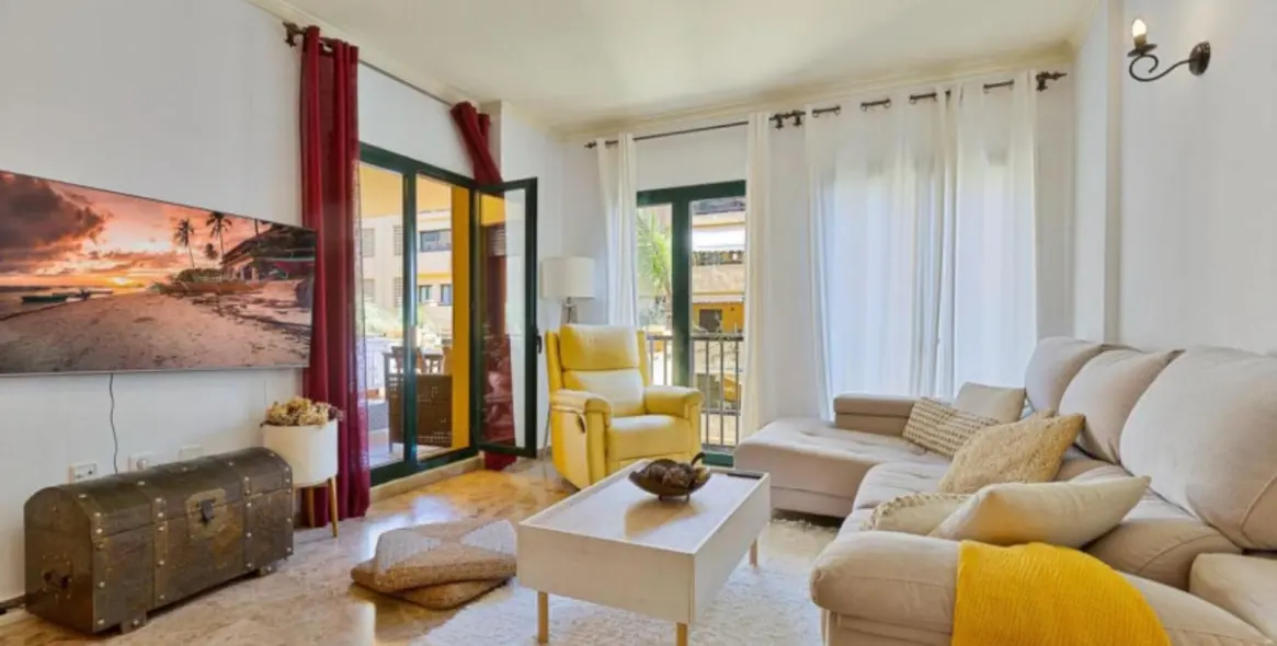 Sale of middle floor apartment in San Pedro de Alcántara 5