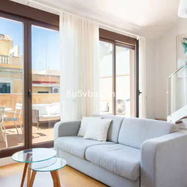 Продажа апартаментов на первом этаже в Malaga - Centro