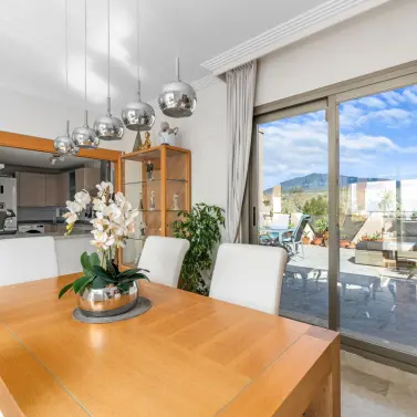 Продажа пентхауса в Benahavís