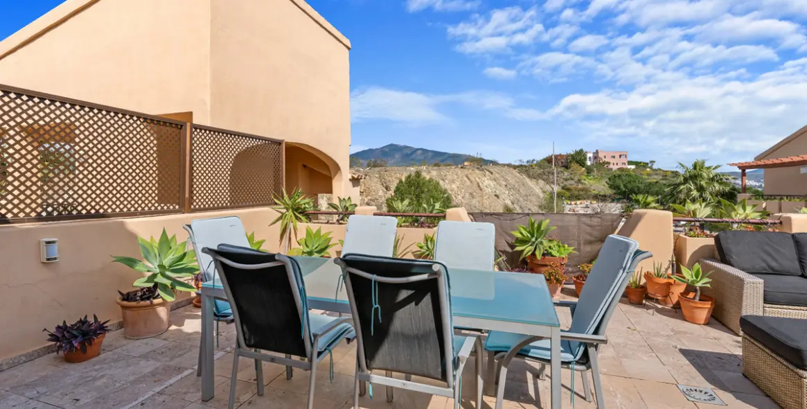 Venta de ático en Benahavís 12