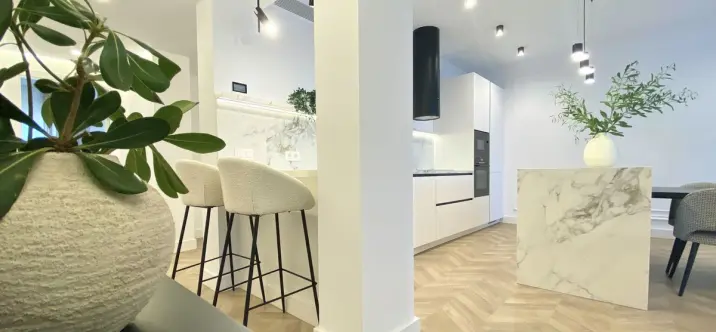 Продажа апартаментов на первом этаже в New Golden Mile 2