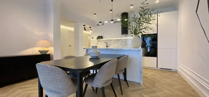 Продажа апартаментов на первом этаже в New Golden Mile 3