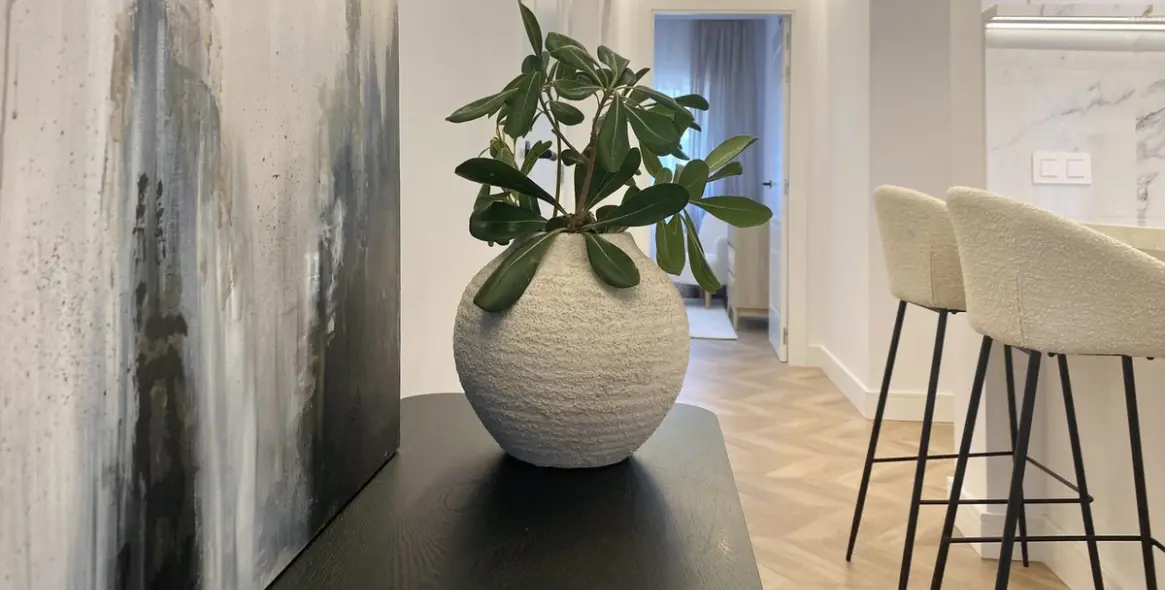 Venta de apartamento en planta baja en New Golden Mile 14