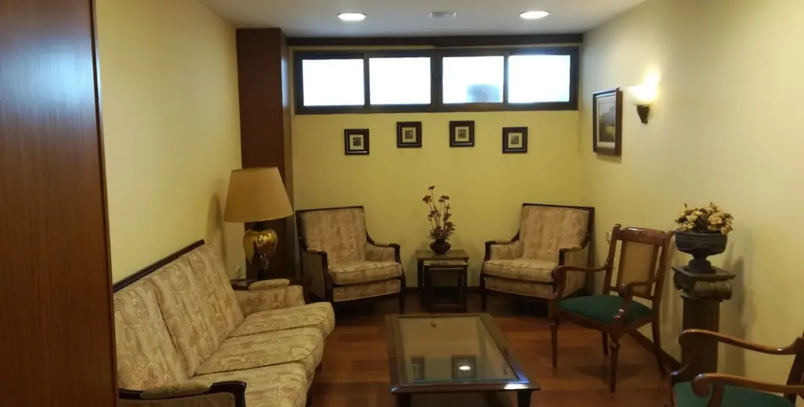 Venta de local comercial en Marbella 5