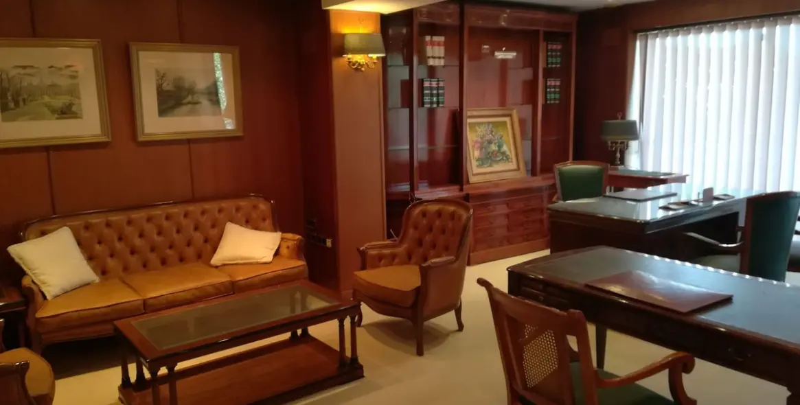 Venta de local comercial en Marbella 7