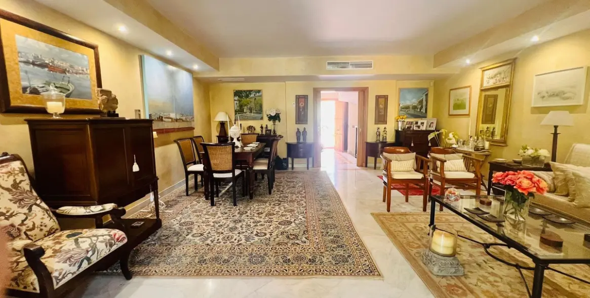 Venta de adosado en The Golden Mile 7