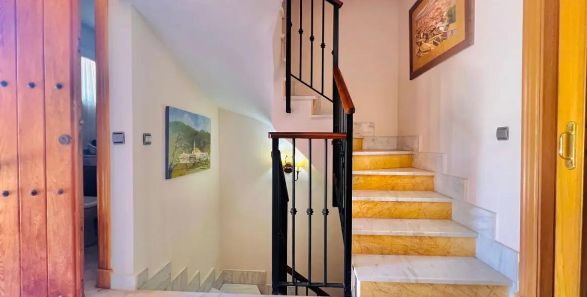 Venta de adosado en The Golden Mile 8