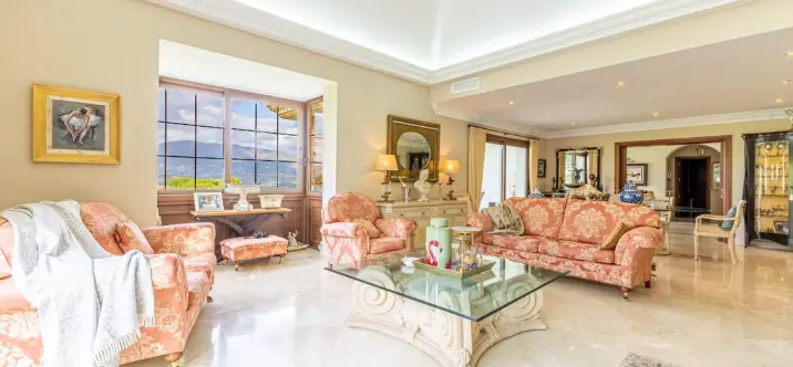 Продажа  отдельно стоящей виллы в La Cala Golf 3