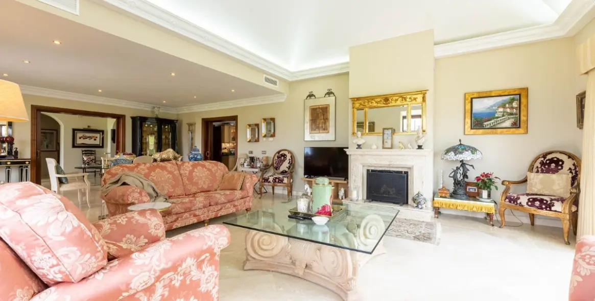 Venta de villa independiente en La Cala Golf 5